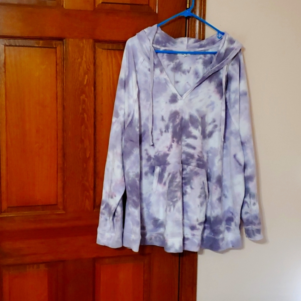 Purple tie dyed Maunces 3X hoodie, nice